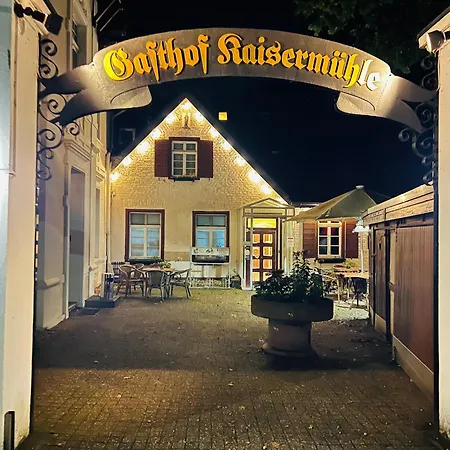 Historischer Kaisermuehle - & Restaurant Zentrum * ויארסן