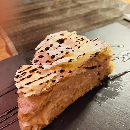 Historischer Kaisermuehle - & Restaurant Zentrum ויארסן