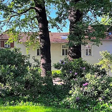 Historischer Kaisermuehle - & Restaurant Zentrum Hotel *