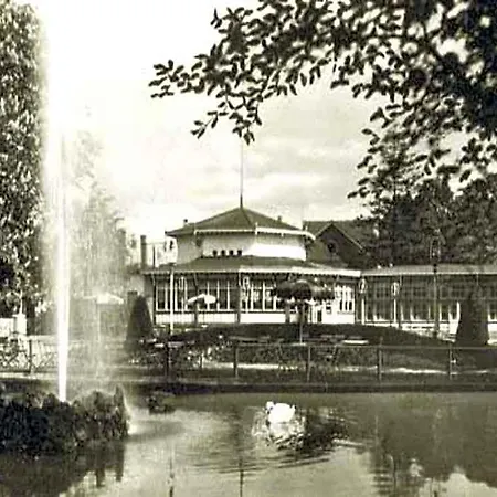 Historischer Kaisermuehle - & Restaurant Zentrum Hotel *