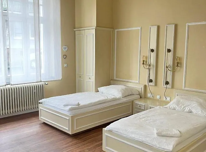 Otel Historischer Kaisermuehle - & Restaurant Zentrum Viersen