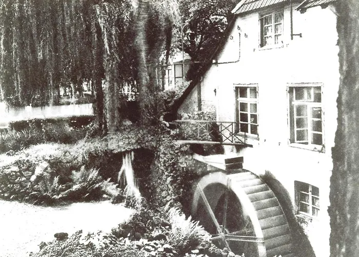 Historischer Kaisermuehle - & Restaurant Zentrum Ξενοδοχείο *