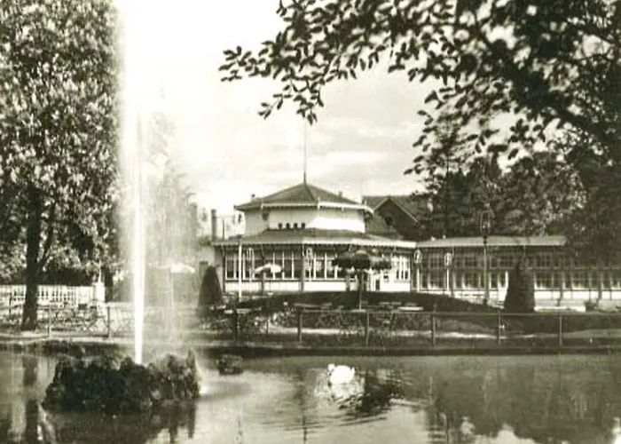 Otel Historischer Kaisermuehle - & Restaurant Zentrum
